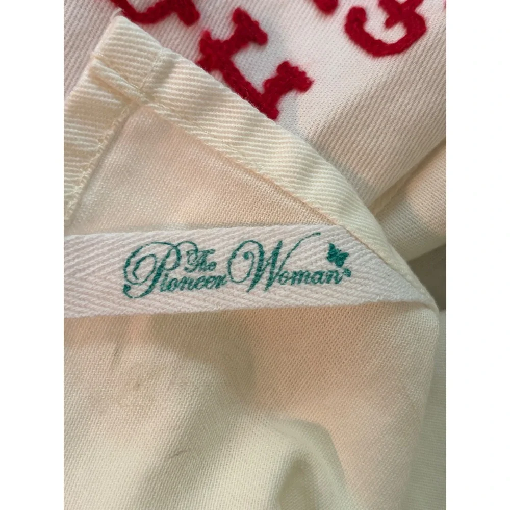 The Pioneer Woman Home Sweet Home Embroidered Kitchen Towel White Floral Cotton